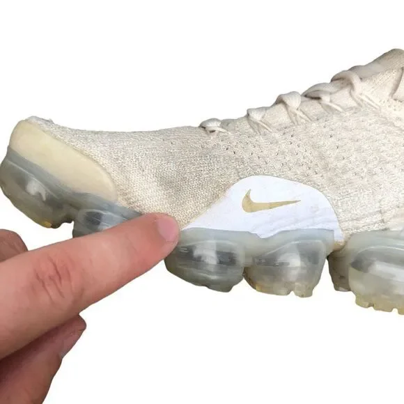 Rare 2017 Nike Air VaporMax 2 Light Cream Size 8W - Picture 13 of 16